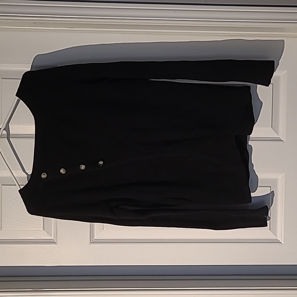 Abercrombie and Fitch sweater size lg - Picture 2 of 4